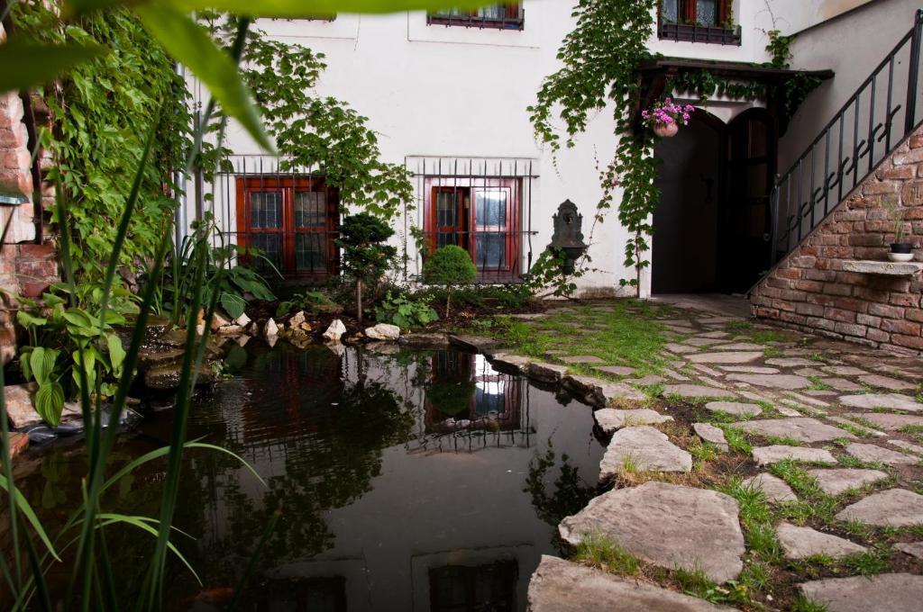 Pension Fajka Mikulov Esterno foto